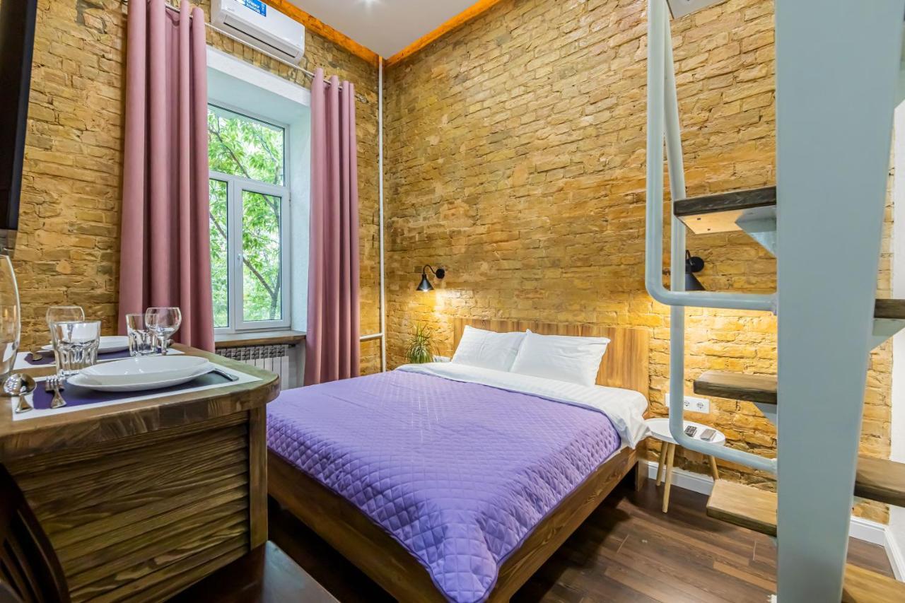 Kyiv Brown Loft Apartment Luaran gambar