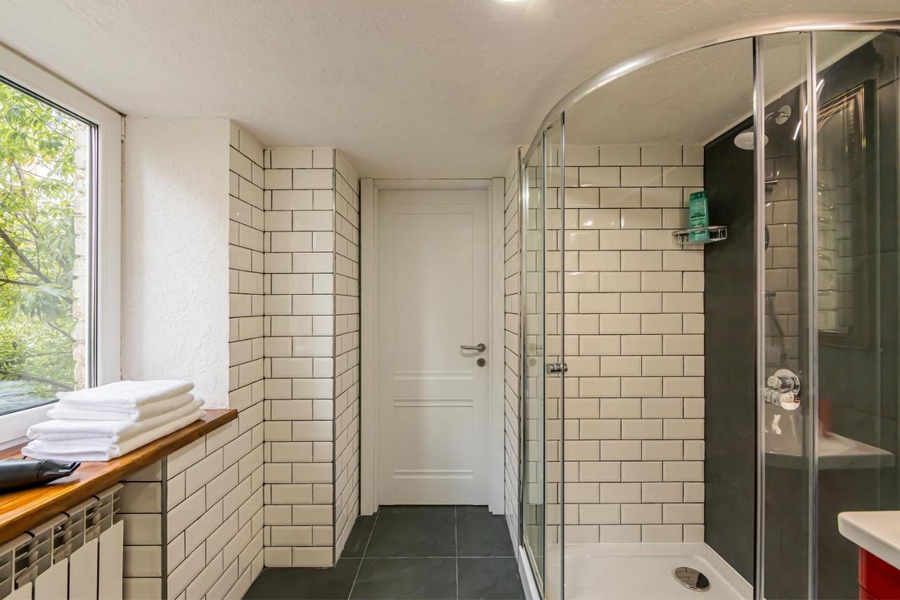 Kyiv Brown Loft Apartment Luaran gambar