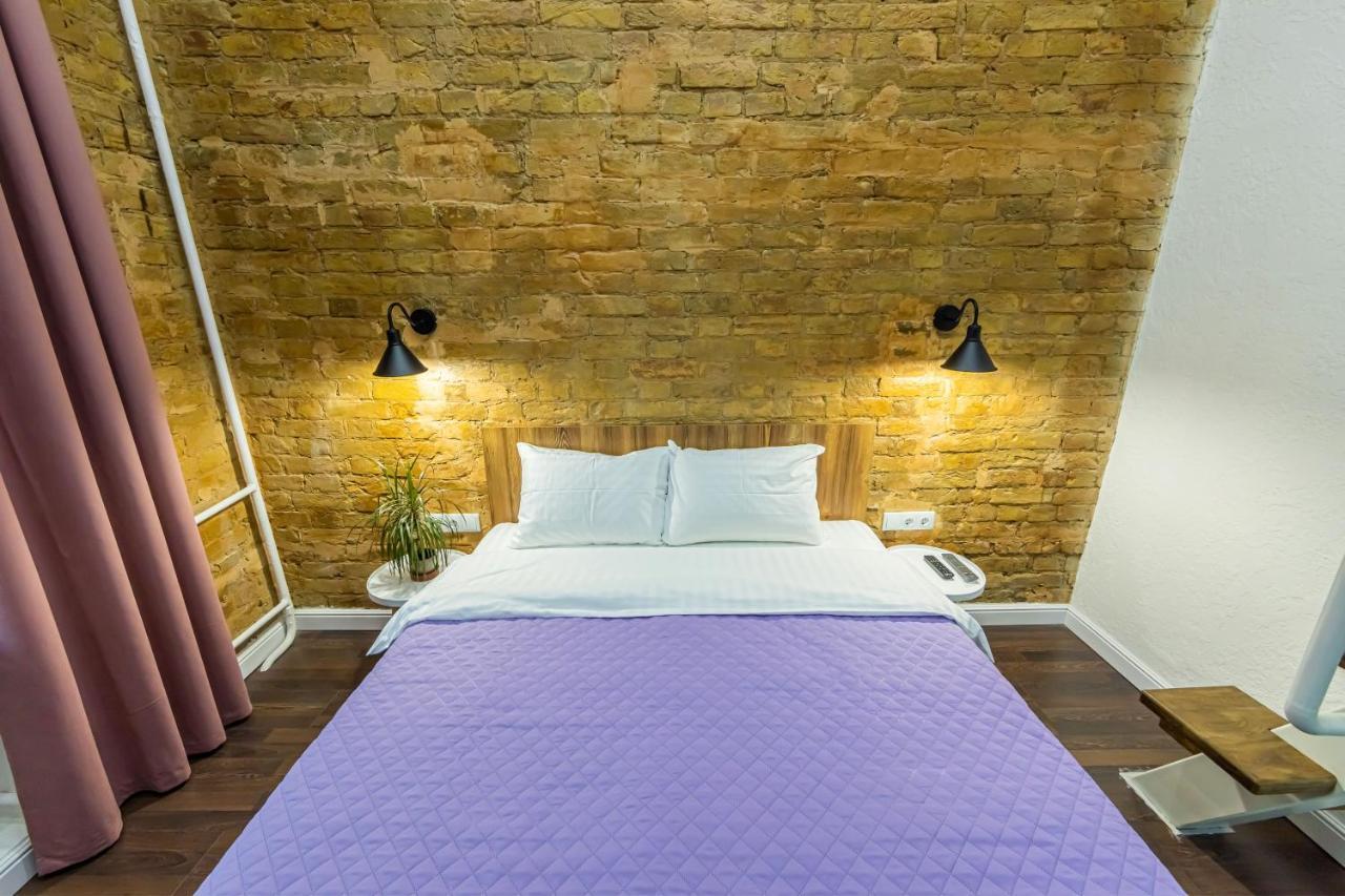 Kyiv Brown Loft Apartment Luaran gambar