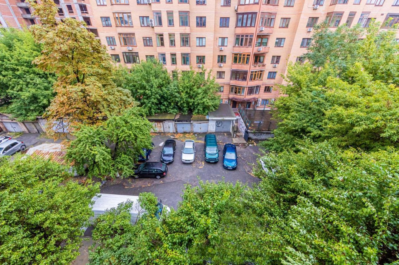 Kyiv Brown Loft Apartment Luaran gambar