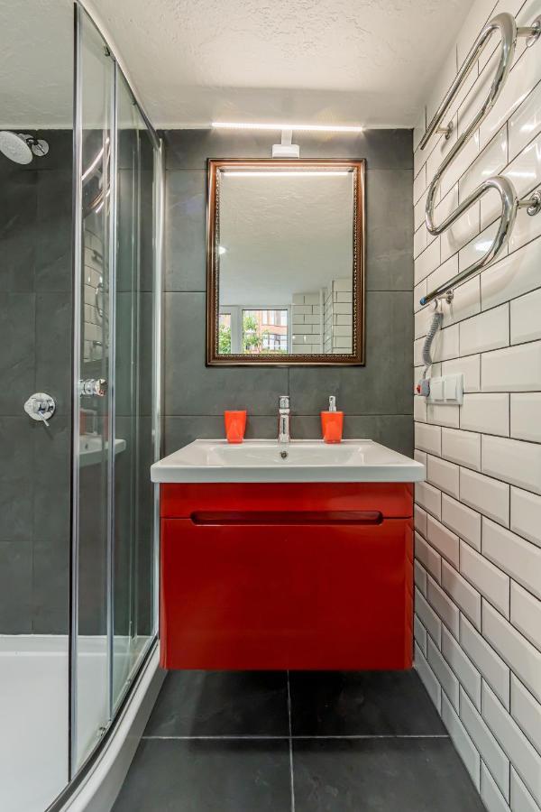 Kyiv Brown Loft Apartment Luaran gambar