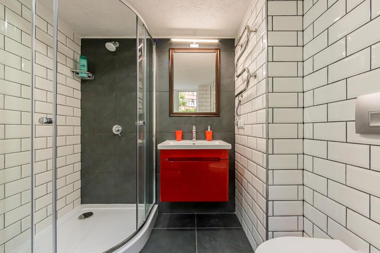 Kyiv Brown Loft Apartment Luaran gambar