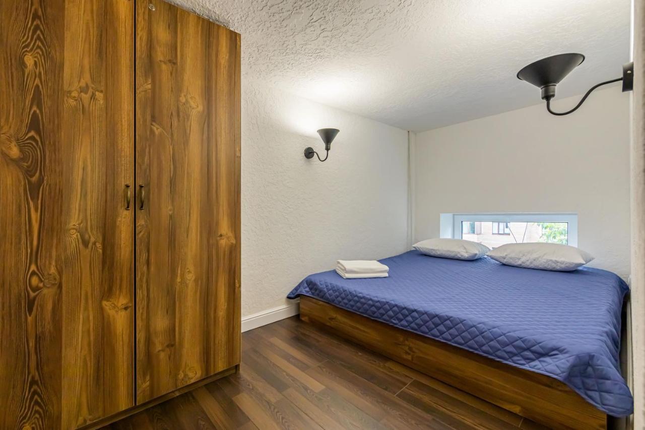 Kyiv Brown Loft Apartment Luaran gambar
