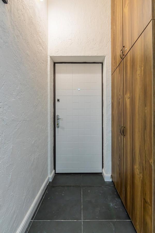 Kyiv Brown Loft Apartment Luaran gambar